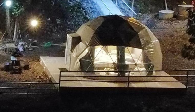 Gunung Medan Glamping & Cafe Hotel Kangar Exterior photo