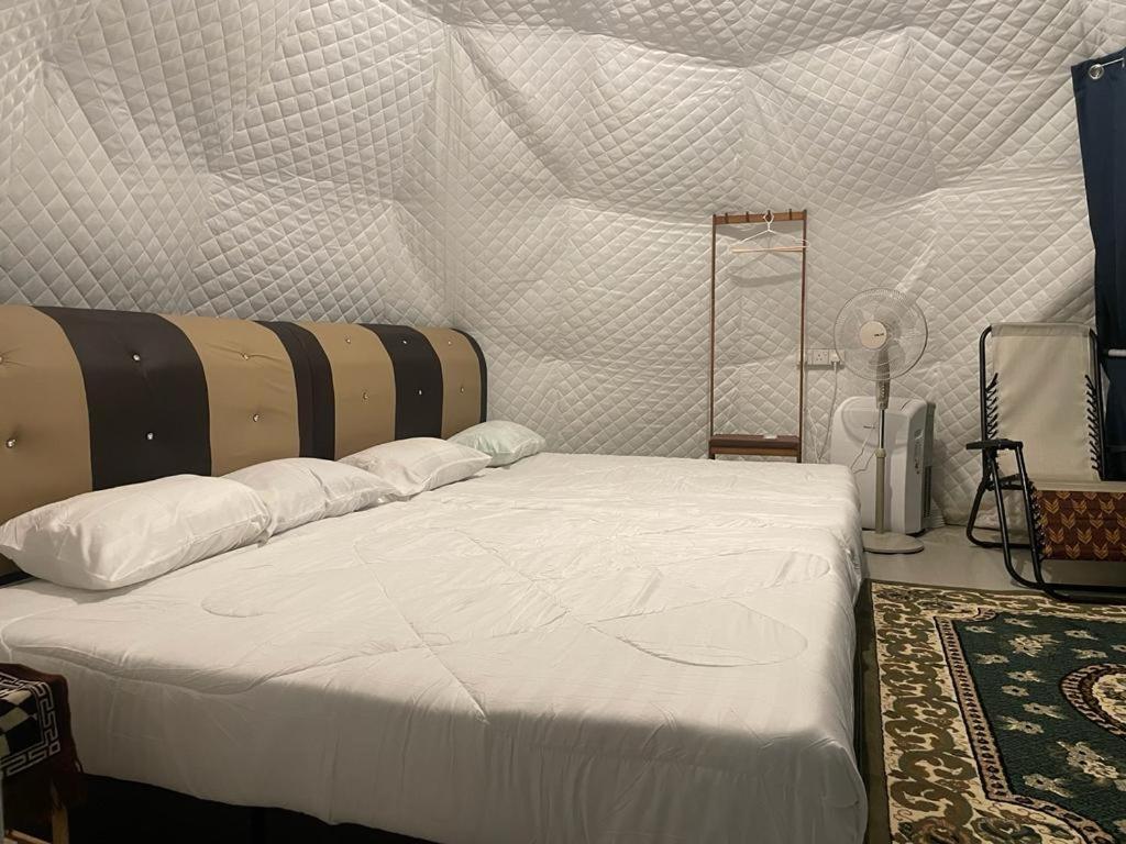 Gunung Medan Glamping & Cafe Hotel Kangar Exterior photo
